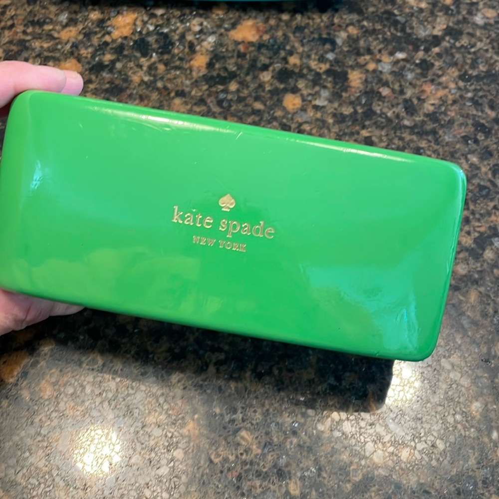 Kate spade sunglasses case